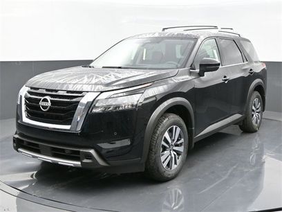 New 2025 Nissan Pathfinder SL