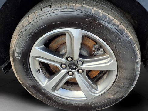 Used 2024 Ford Edge SEL w/ Convenience Package AWD/4WD image 8