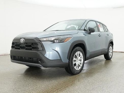 New 2026 Toyota Corolla Cross L image 27