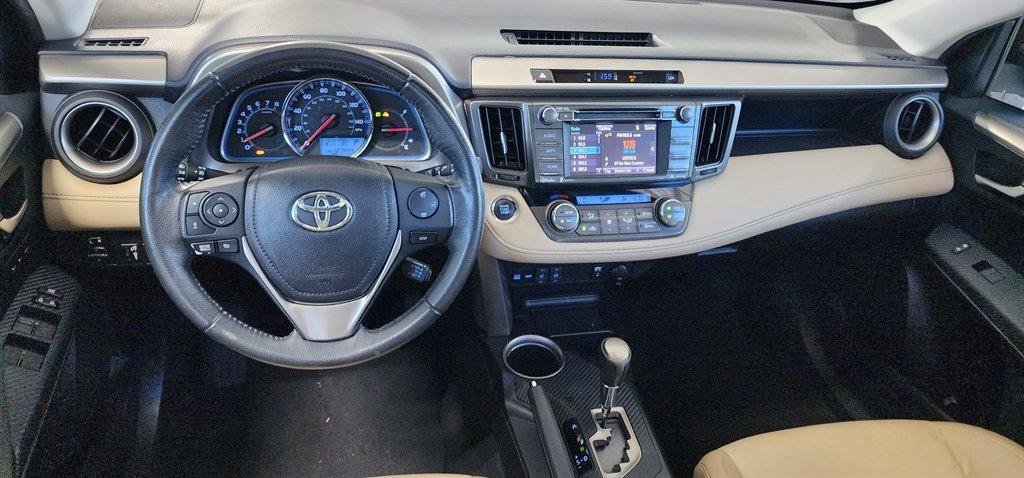 Used 2014 Toyota RAV4 Limited w/ Technology Package FWD image 21