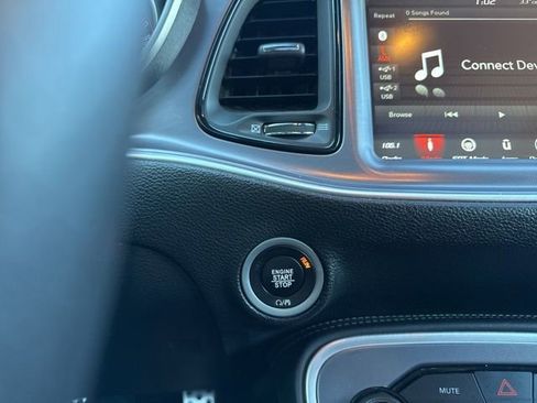 Used 2019 Dodge Challenger R/T Scat Pack w/ Widebody Package image 31