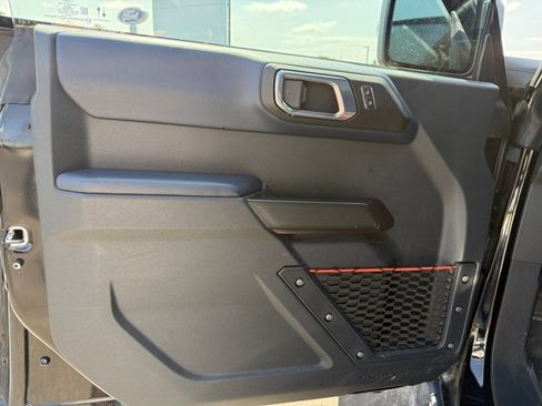 Certified 2024 Ford Bronco Raptor w/ Interior Carbon Fiber Pack 6 AWD/4WD image 30
