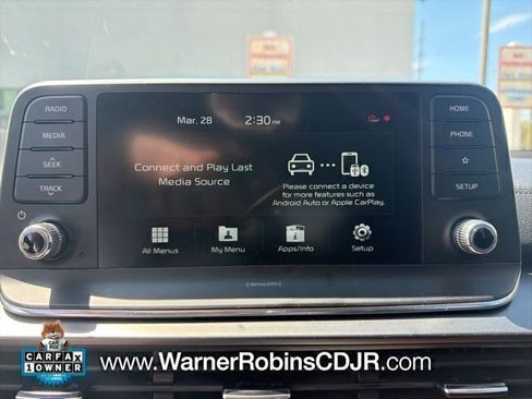 Used 2021 Kia Telluride LX image 11