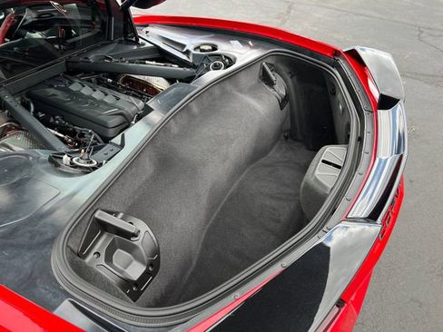 Used 2023 Chevrolet Corvette Stingray Premium Cpe w/ Z51 Performance Package RWD image 21