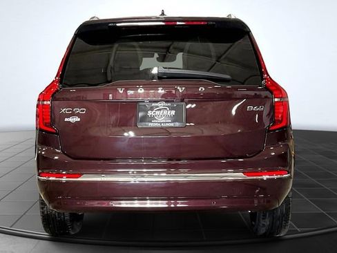 New 2026 Volvo XC90 B6 Plus image 5