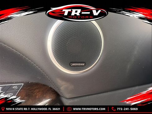 Used 2016 Land Rover Range Rover Supercharged AWD/4WD image 16