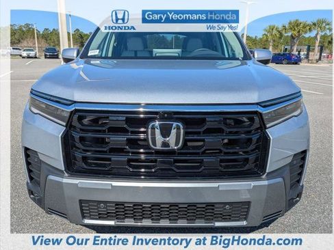 New 2026 Honda Pilot Touring image 11