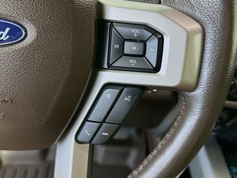 Used 2018 Ford F150 King Ranch w/ Equipment Group 601A Luxury AWD/4WD image 27