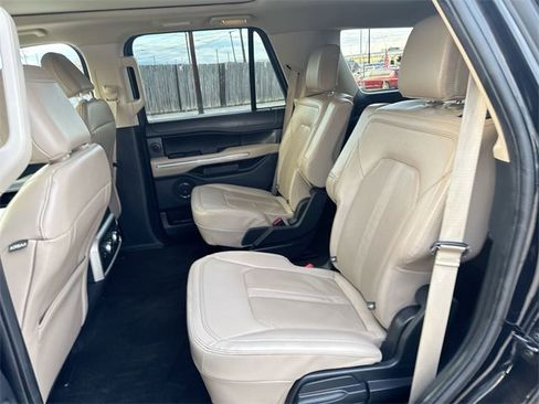 Certified 2022 Ford Expedition Limited image 29
