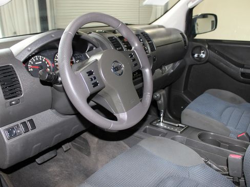 Used 2006 Nissan Xterra Off-Road RWD image 18