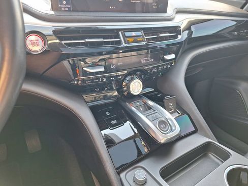 Certified 2025 Acura MDX FWD image 15