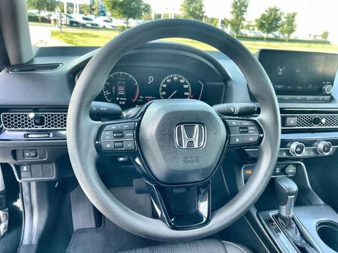 Used 2025 Honda Civic LX image 17