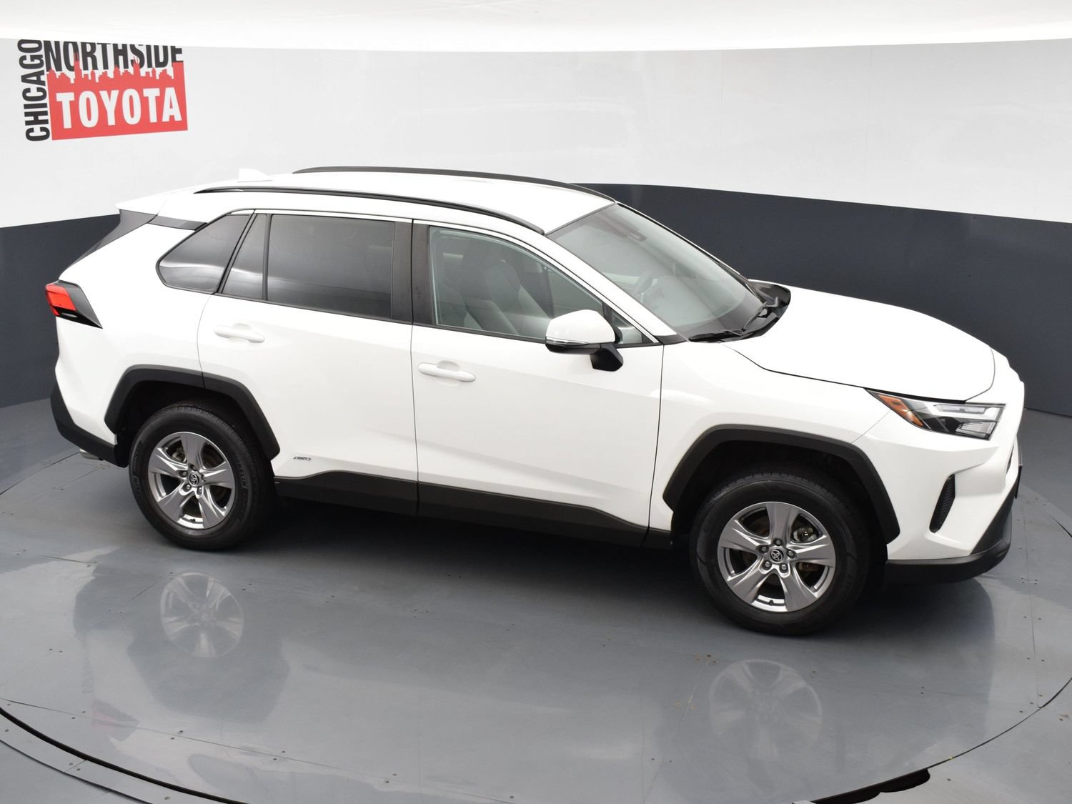 Used 2023 Toyota RAV4 XLE w/ XLE Grade Weather Package AWD/4WD image 21