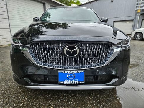 New 2025 MAZDA CX-5 Signature image 2