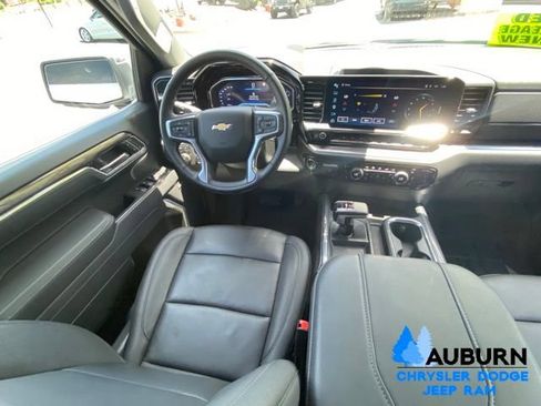 Used 2025 Chevrolet Silverado 1500 LTZ w/ Technology Package AWD/4WD image 29