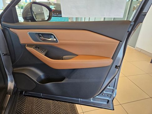 New 2026 Nissan Rogue Platinum w/ Platinum Premium Package image 24