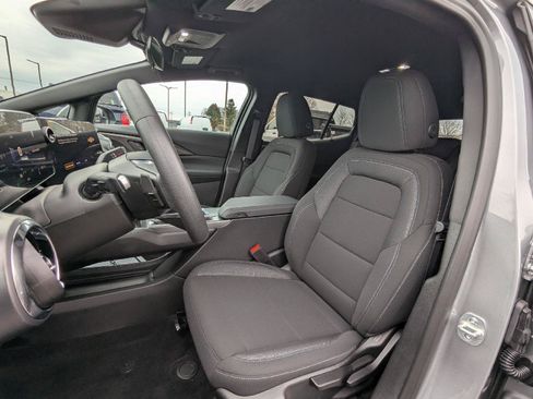 New 2026 Chevrolet Equinox EV LT FWD image 50