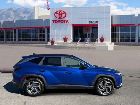 Used 2022 Hyundai Tucson SEL w/ Convenience Package FWD image 3