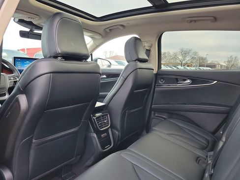 Certified 2021 Lincoln Nautilus Reserve w/ Equipment Group 201A image 15