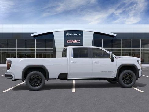 New 2026 GMC Sierra 2500 Denali AWD/4WD image 5