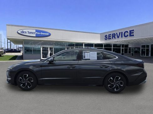 Certified 2025 Hyundai Sonata SEL FWD image 5