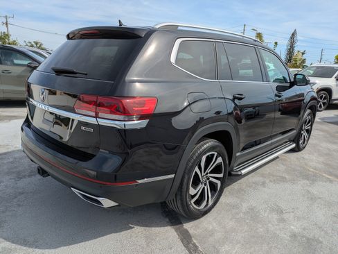 Used 2021 Volkswagen Atlas SEL Premium AWD/4WD image 4