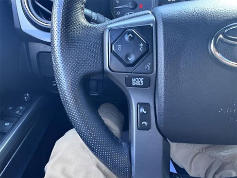 Used 2021 Toyota Tacoma TRD Off-Road image 24