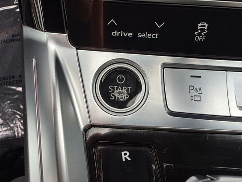 Used 2024 Audi Q8 e-tron Prestige w/ Prestige Package AWD/4WD image 16