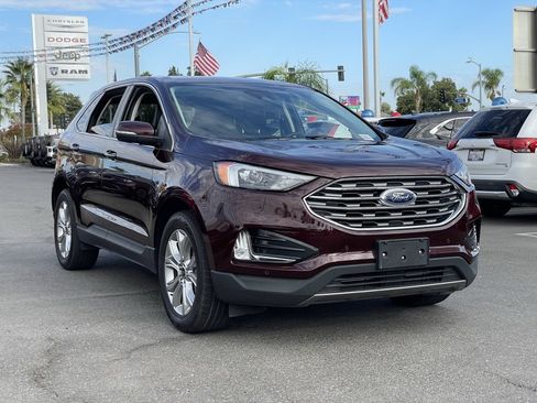 Used 2024 Ford Edge Titanium image 9