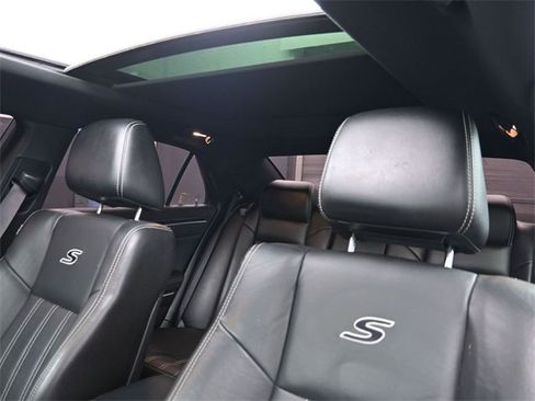 Used 2022 Chrysler 300 S image 13