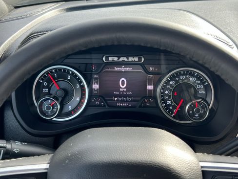 Used 2022 RAM 3500 Laramie image 31