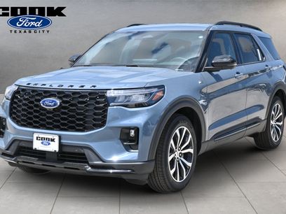 New 2026 Ford Explorer ST-Line w/ Premium Package