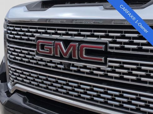 Used 2021 GMC Sierra 2500 Denali w/ Denali Ultimate Package AWD/4WD image 14