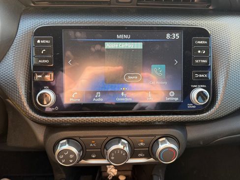 Used 2023 Nissan Kicks SV FWD image 16