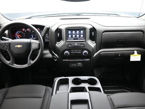 New 2026 Chevrolet Silverado 1500 W/T w/ Trailering Package image 25