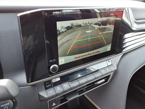 Certified 2025 Toyota Camry SE image 22