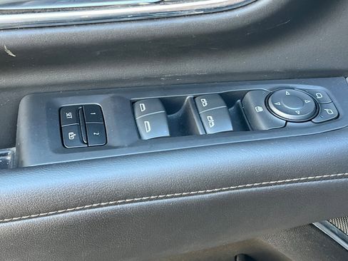 Used 2024 Chevrolet Tahoe LT image 12