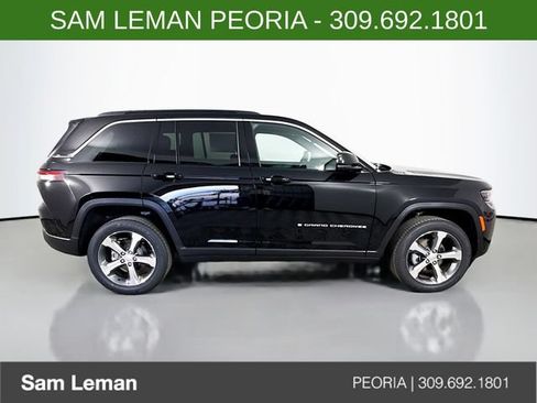 New 2026 Jeep Grand Cherokee Limited AWD/4WD image 8