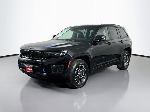 Used 2023 Jeep Grand Cherokee Trailhawk w/ Luxury Tech Group III AWD/4WD image 1