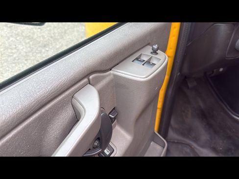 Used 2021 GMC Savana 3500 Extended w/ Power Convenience Package image 8