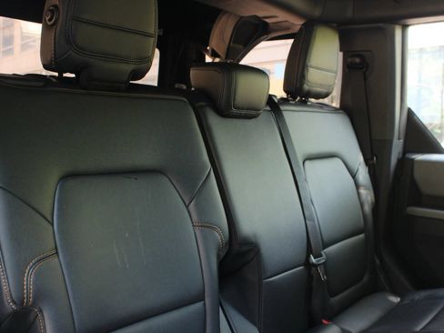 Used 2022 Ford Bronco Badlands w/ Sasquatch Package AWD/4WD image 20