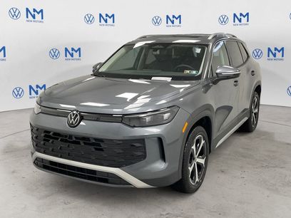 New 2026 Volkswagen Tiguan SE