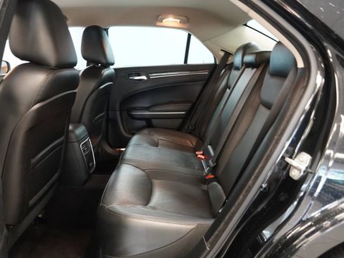 Used 2016 Chrysler 300 Limited w/ Driver Convenience Group AWD/4WD image 25