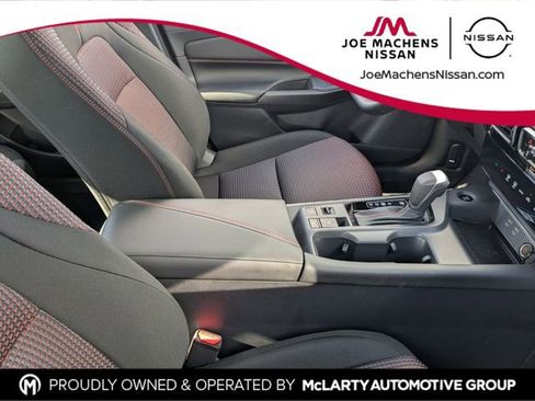 New 2026 Nissan Sentra SR w/ Floor Mat Package FWD image 25