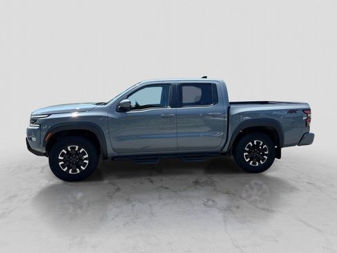 Certified 2023 Nissan Frontier PRO-4X w/ Pro Convenience Package AWD/4WD image 4