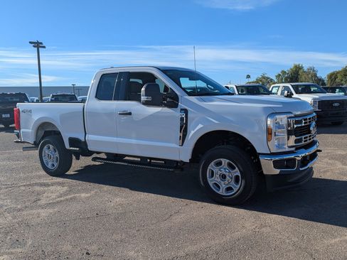 New 2026 Ford F250 XLT image 9