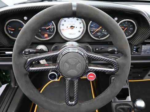 Used 1995 Porsche 911 Carrera image 8