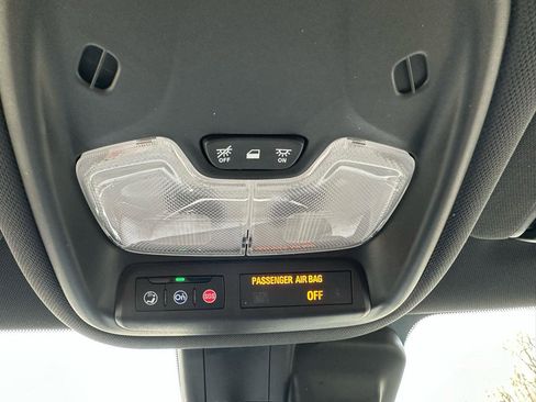 Used 2023 Chevrolet TrailBlazer RS image 18