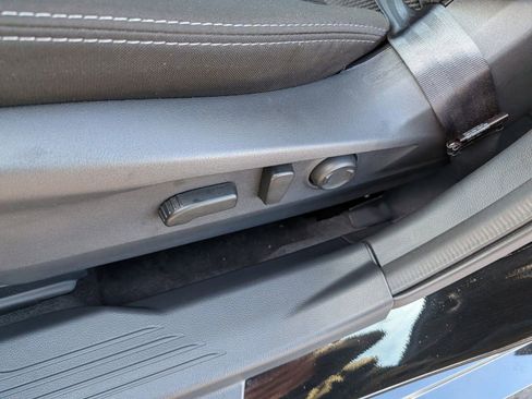 Used 2025 Subaru Legacy Premium image 16