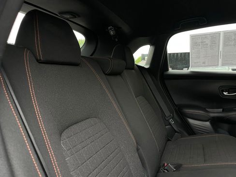 Certified 2025 Honda HR-V Sport image 36